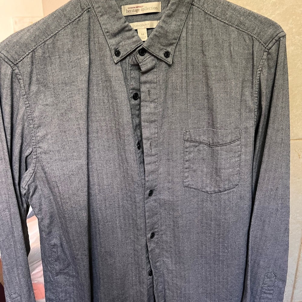 GRAY DRESS SHIRT